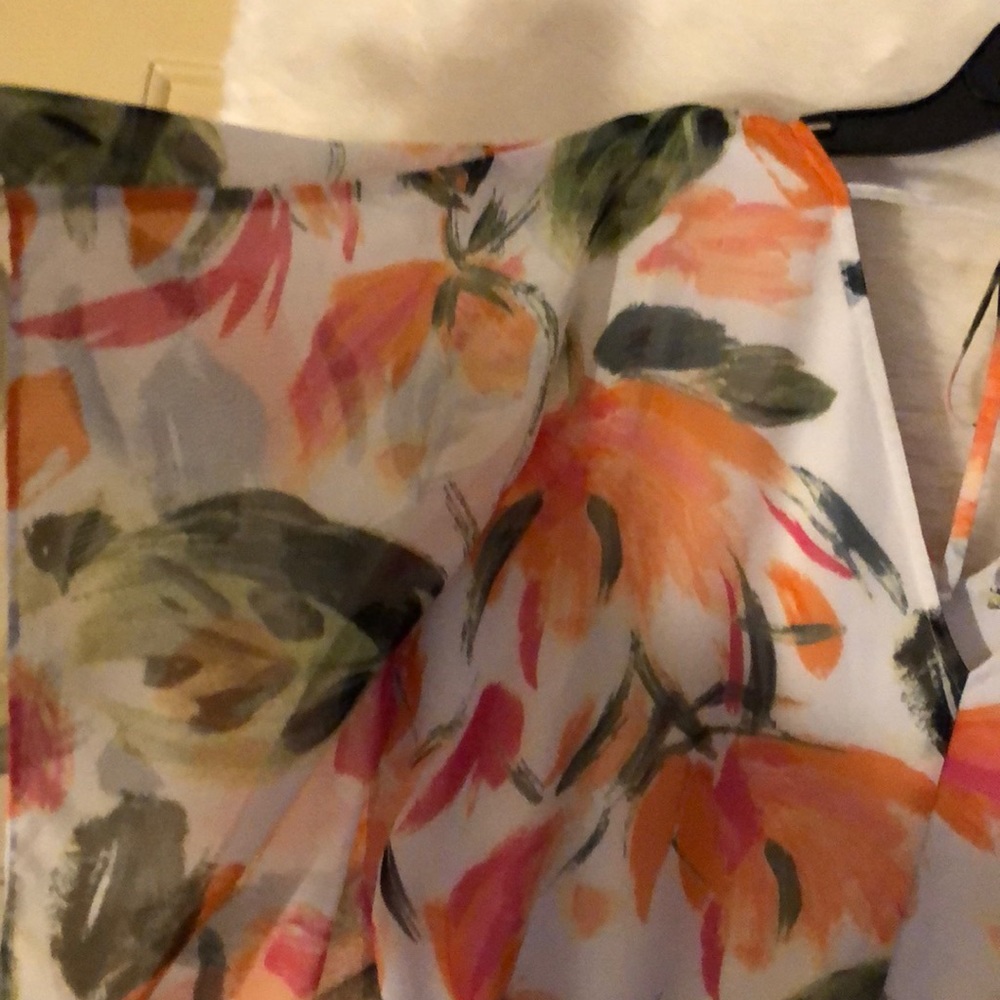 Romper - Picture 4 of 7